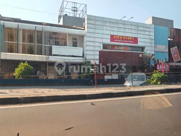 Ruko Gandeng 3 di Jual Lokasi Strategis di Sunter