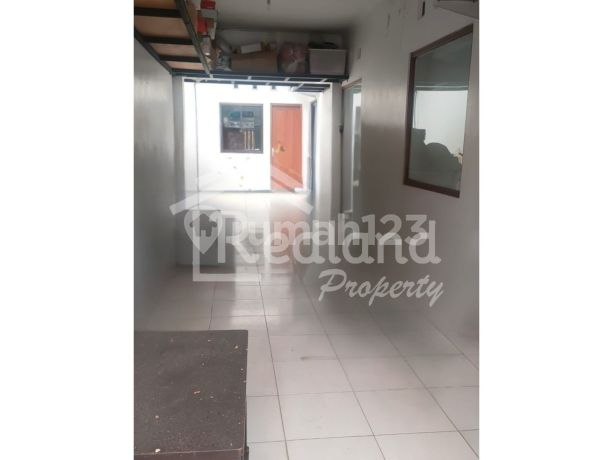 Rumah di Semarang Indah , Semarang ( De 8630 ) Rumah di Semarang Indah , Semarang ( De 8630 )