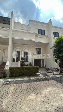 Dijual Rumah Baru One Gate System di Camden House Kebun Jeruk