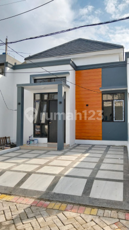 Sell House Premium Granite Floor Bonus Garden Fence Near City Square