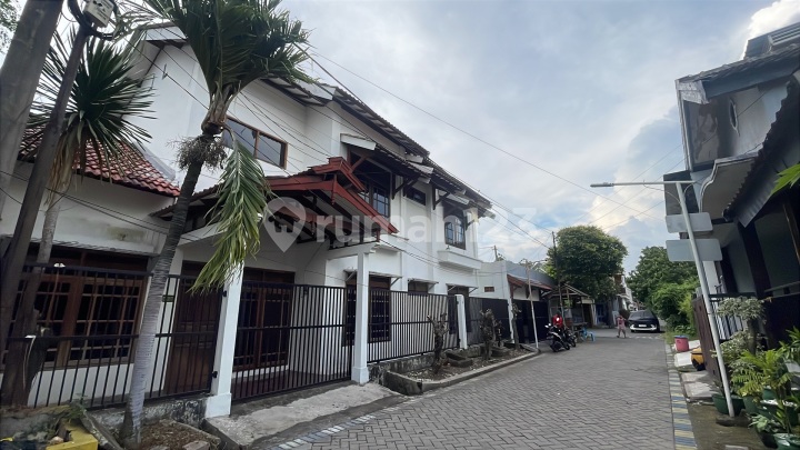 Sell Well-Maintained 2-Story Hook House Ready to Live In One Step to SBY