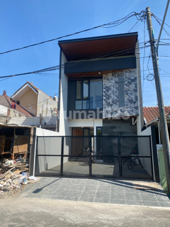 Jual Rumah New Ready Mewah 2Lantai Mepet Upn Jual Rumah New Ready Mewah 2Lantai Mepet Upn
