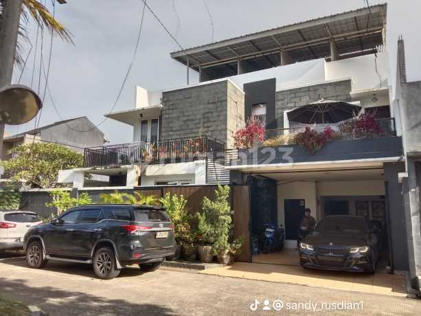 Dijual Rumah Tinggal di Duta Bintaro