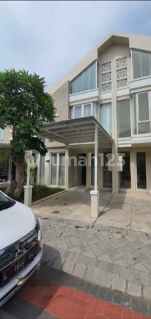 Dijual Rumah 2 Lantai Full Furnish Zimbali Costa Pakuwon CIty Dijual Rumah 2 Lantai Full Furnish Zimbali Costa Pakuwon CIty