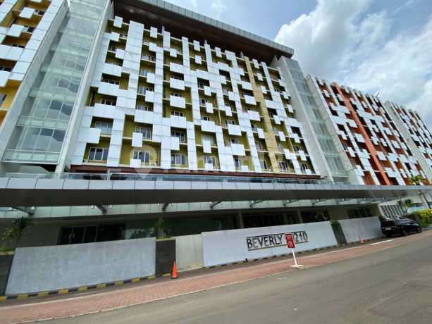 Apartemen Studio Beverly 90210 Furnished Siap Huni
