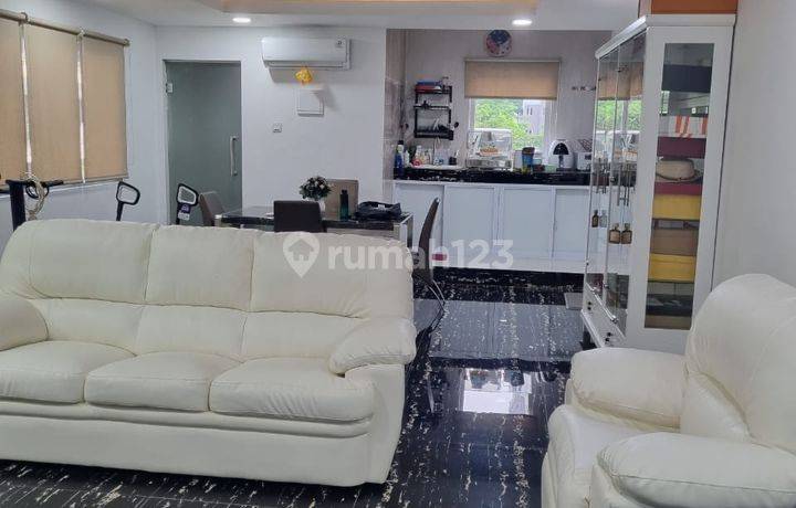 Rukan Wisma Gading Permai (WGP) Utk Kantor Kecil Cantik Elegan