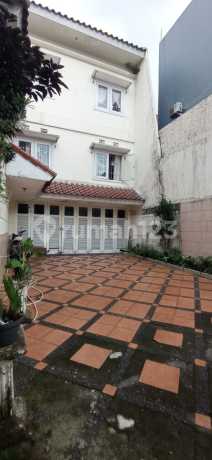 Dijual Rumah Rapi 3 Lantai, Gress & Siap Huni di Danau Bogor Raya Dijual Rumah Rapi 3 Lantai, Gress & Siap Huni di Danau Bogor Raya