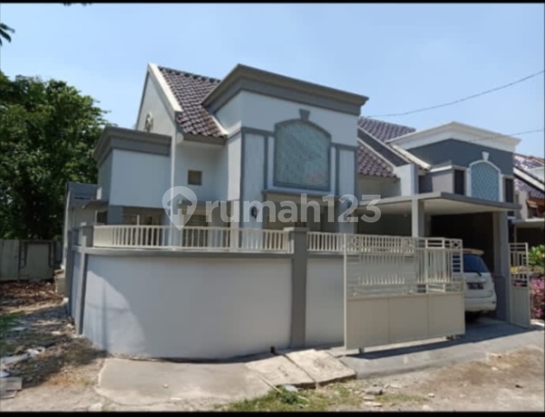 Rumah HOOK Cantik Siap Huni...‼️ Graha kebraon regency 2 Wiyung, Surabaya