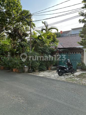 Rumah Dijual Hitungan Tanah Premium Area Senopati Kebayoran Baru