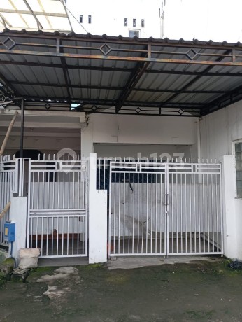 Rumah 2lt 5 Kt Di Soekarno Hatta Malang