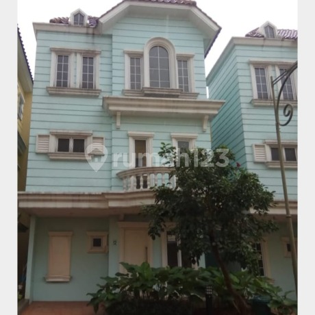 Rumah Lebar 8 -Montana Village Gading Serpong, Tangerang