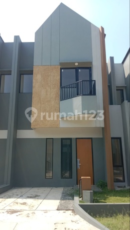 Rumah Bagus 2 Lantai Di Adhi City Sentul Babakan Madang Bogor