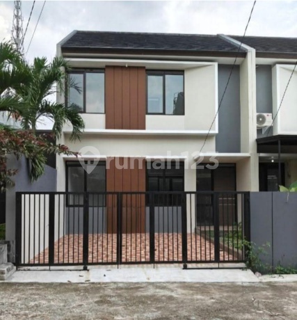 Rumah Siap Huni di Komplek Sinergi Antapani Bandung Rumah Siap Huni di Komplek Sinergi Antapani Bandung