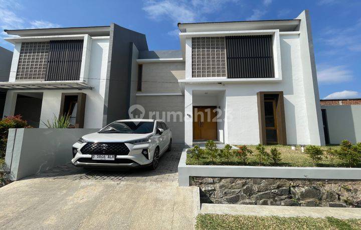 Di Jual Rumah Dekat Sentraduta Di Athena Residence Ciwaruga Rumah SHM - Sertifikat Hak Milik Baru di Athena Residence Jl. Raya Ciwaruga, Cisarua Unfurnished