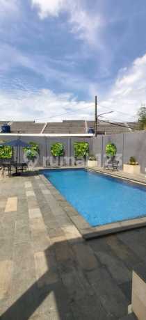 Rumah Baru 2Lt Furnished Strategis di Villa Rosa Karawaci