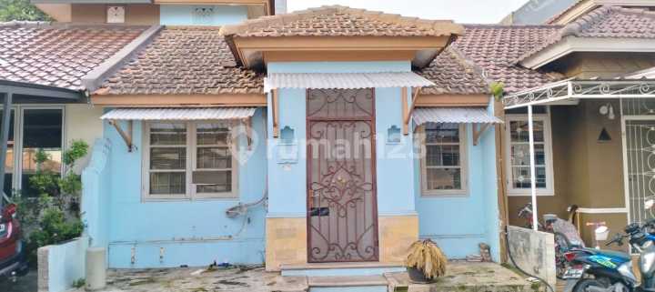 Rumah Bagus Siap Huni Strategis Taman Batu Jimbar Lippo Karawaci.