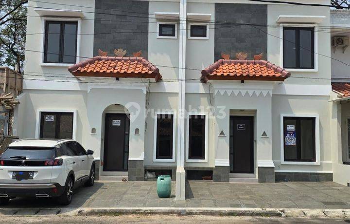 Dijual Rumah Cantik 2 Lantai Di Taman Ubud Permata Timur Rapi Full Renovasi