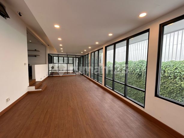 Gedung Kantor SHM Permata Hijau Semi Furnish Siap Pakai Gedung Kantor SHM Permata Hijau Semi Furnish Siap Pakai