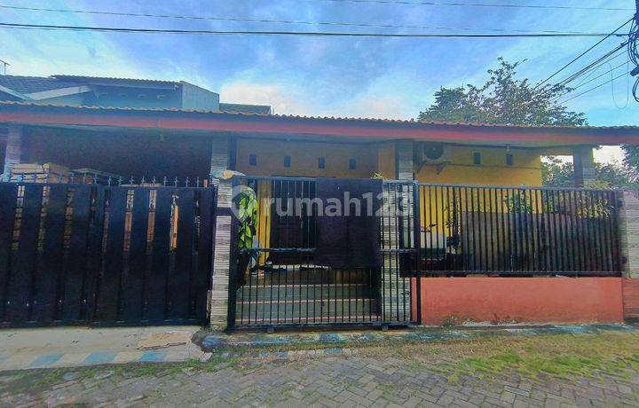 RUMAH HOOK SIAP HUNI DI PONDOK WAGE INDAH SIDOARJO