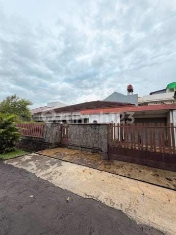 Land Calculation House in Mega Cinere Complex, Near Toll Road Land Calculation House in Mega Cinere Complex, Near Toll Road