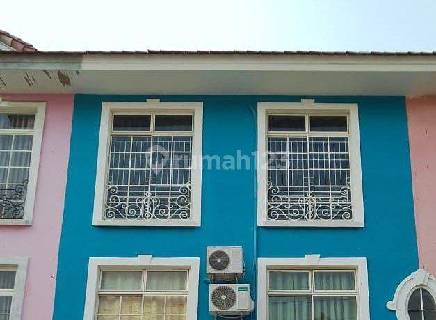 Rumah Town House Full Furnish Di Taman Paris, Jual Hanya Lantai 2 Dan 3