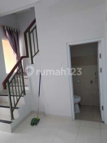 2-Story House in Virginia Village, Gading Serpong