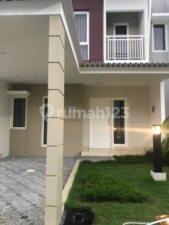 Rumah Bagus Unfurnished Summarecon Karawang, Karawang Rumah Bagus Unfurnished Summarecon Karawang, Karawang