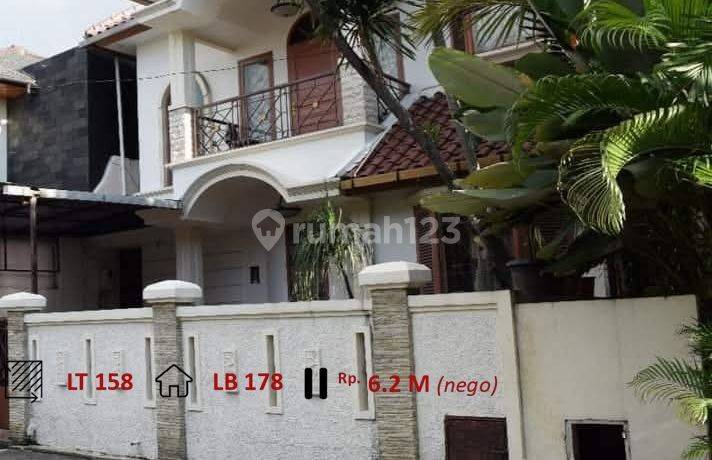 Rumah Modern Idaman di kawasan Alam Permai, Pondok Indah