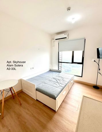 Apartemen Studio Sky House Semi Furnished View City