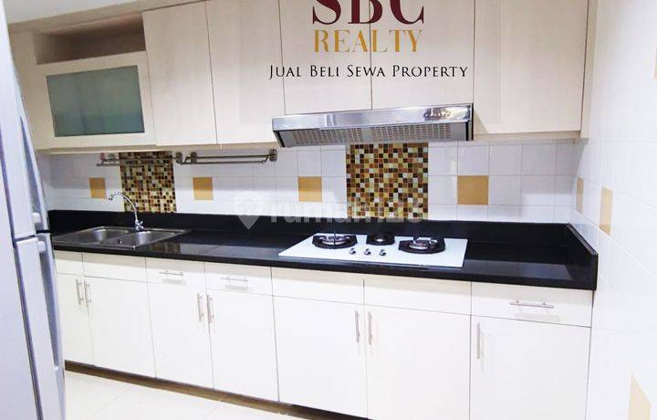 Disewakan Unit Apartemen Kondominium Taman Anggrek Furnished 2BR