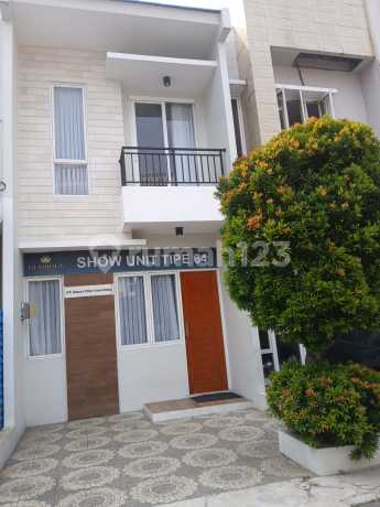 Di Jual Rumah 2 Lantai Di Dalam Perumahan Full Fasilitas