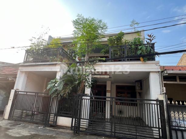 Dijual Rumah di Cipinang Bebas Banjir Dijual Rumah di Cipinang Bebas Banjir