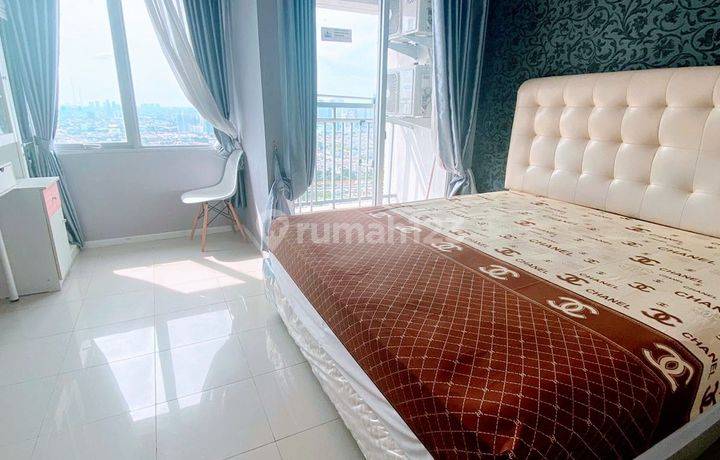 Furnish Apartemen 1 BR Cosmo Terrace Thamrin City, View Senayan 