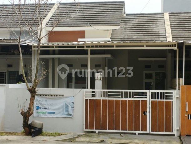 Dijual Cepat Murah Di Bawah Harga Pasaran Rumah Baru Kokoh Sudah Direnovasi Rapi Siap Huni Dalam Cluster Di Perumahan Royal Park Residence  Pedurenan Mustika Jaya Kota Bekasi.