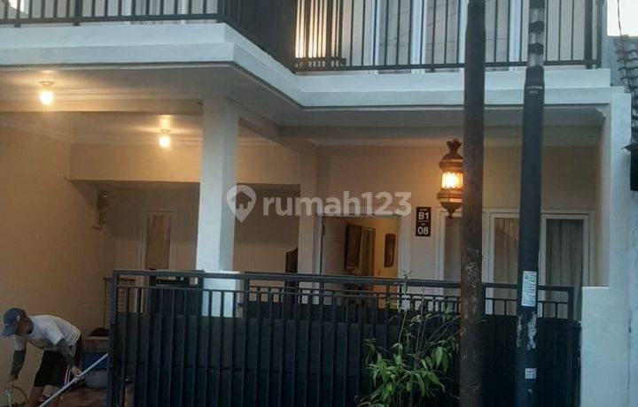 Rumah Bagus 2 Lt Dkt Pintu Tol Limo Di Griya Cinere Depok Ja Bar