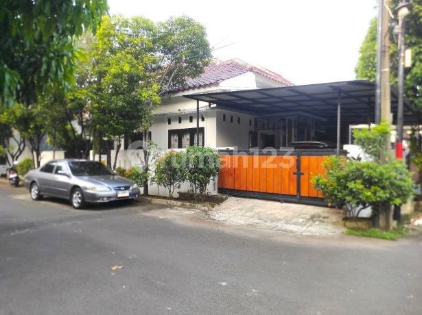 Rumah Hook 1,5 Lantai Strategis Bebas Banjir Dalam Perumahan Grand Galaxy Jaka Setia Bekasi Selatan Rumah Hook 1,5 Lantai Strategis Bebas Banjir Dalam Perumahan Grand Galaxy Jaka Setia Bekasi Selatan