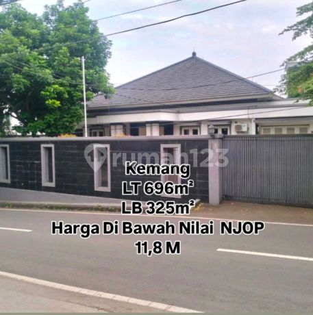 For Sale Exclusive House in the Elite Kemang Area South Jakarta