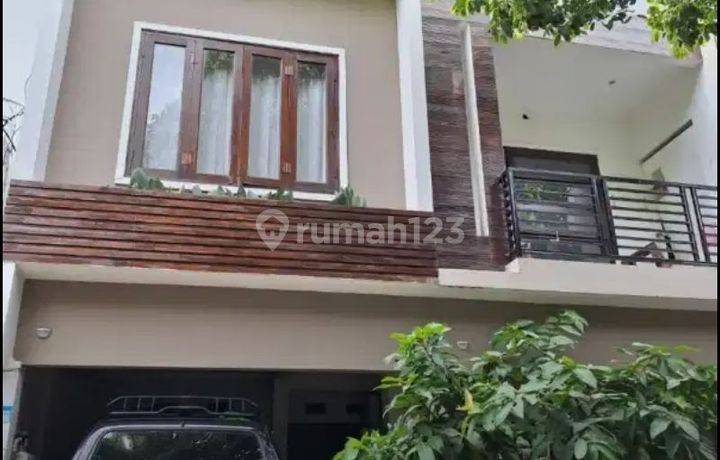 Dijual Rumah 2 Lantai Di Griya Metropolitan Shm