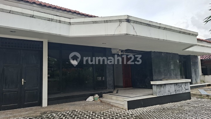 Dijual Rumah Tua Villa Pejaten Mas Jakarta Selatan Dijual Rumah Tua Villa Pejaten Mas Jakarta Selatan