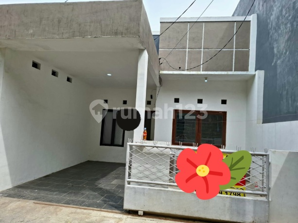 Rumah Dalam.komplek Di Griya Asri Serpong Tangsel