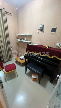 Rumah Bagus Siap Huni 2 Lantai Cluster Taman Andalusia Sentul Selatan SHM di Sentul City