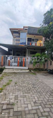 Rumah 2 Lantai Minimalis Surabaya Timur