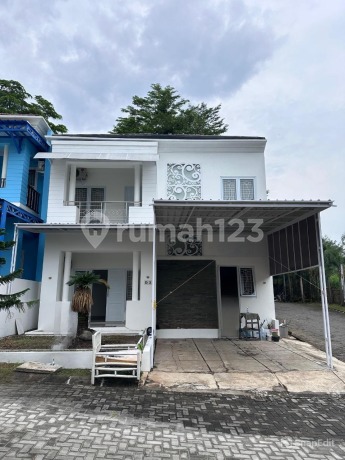 Dijual Rumah 2 Lantai Di Verona Hills, Cirebon
