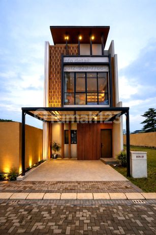 Rumah Mewah 3 Lantai Jakarta Barat - Free PPN Rumah Mewah 3 Lantai Jakarta Barat - Free PPN