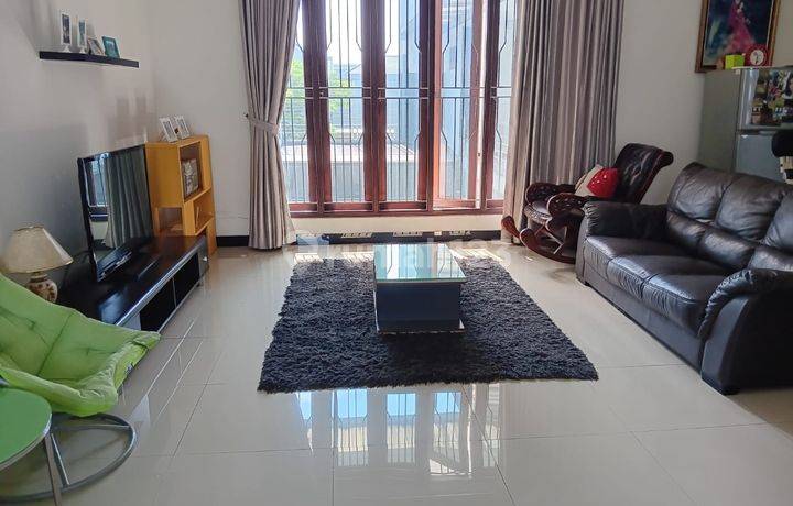 Rumah Bagus Di Taman Cipto, Jalan Cipto Mangunkusumo Cirebon Semi Furnished