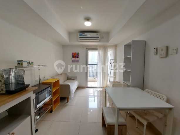 Dijual Apartemen The Wave 1 Bedroom 1 Bathroom Furnished Luas 40m2 View Pool Lokasi Strategis