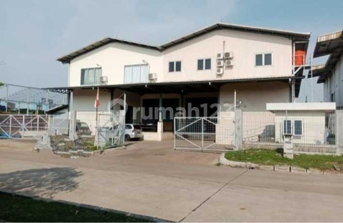 Gudang Semi Furnished di Kawasan Pergudangan Marunda Center