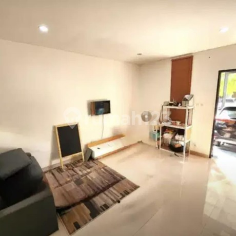 Rumah Siap Huni 2 Lt Bagus dalam Cluster JURA Metland Menteng