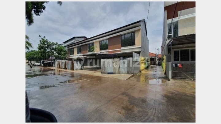 Ruko Bagus, 2 Lantai di Mekar Wangi