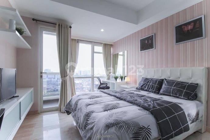 Disewakan Unit Apartemen Menteng Park Furnish Siap Huni